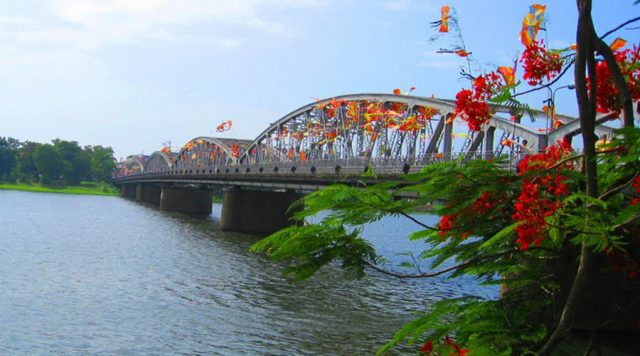 kinh nghiệm du lịch huế