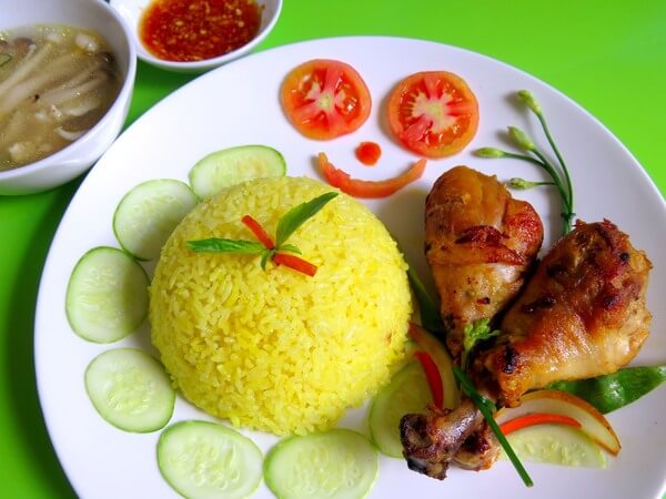 cơm gà tại đà nẵng