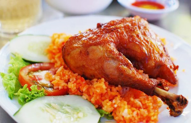 cơm gà tại đà nẵng