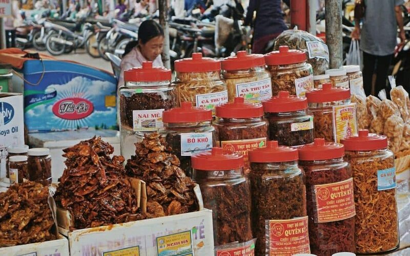 Nem tré chợ Hàn Đà Nẵng